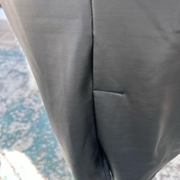 skirt - Picture 4 of 6